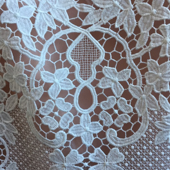 NWT Calvin Klein Lace Dress - Picture 4 of 8